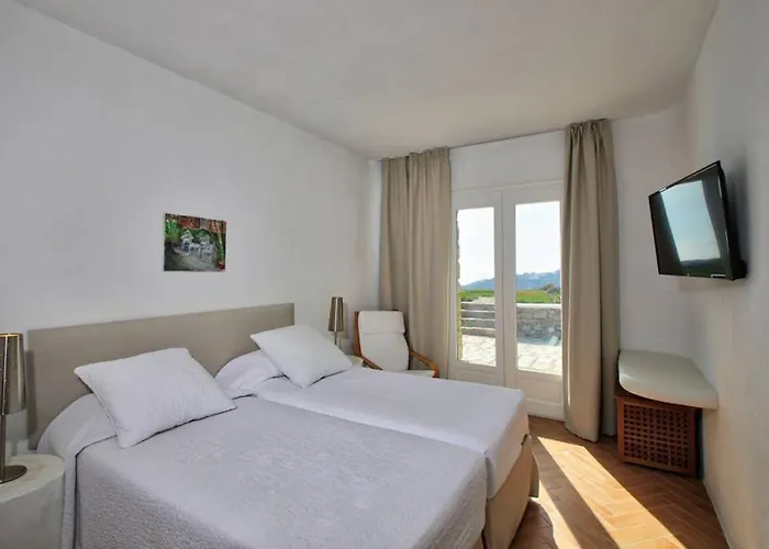 Super Three In 别墅