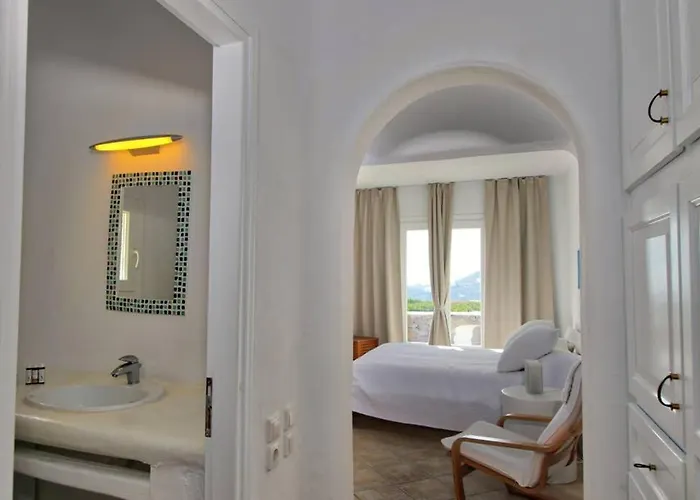 Super Three In Villa *